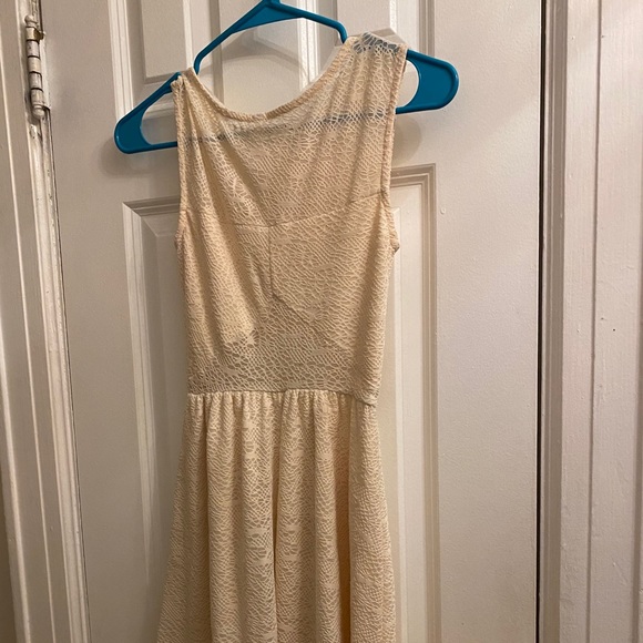 Dress! - Picture 3 of 3